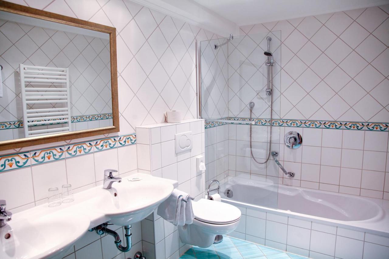 Gasthof Hotel Hauslwirt Golling an der Salzach Chambre photo